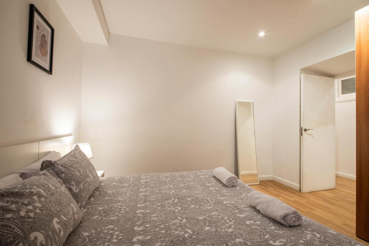 סן סבסטיאן Spacious Central Old Town Apartment מראה חיצוני תמונה