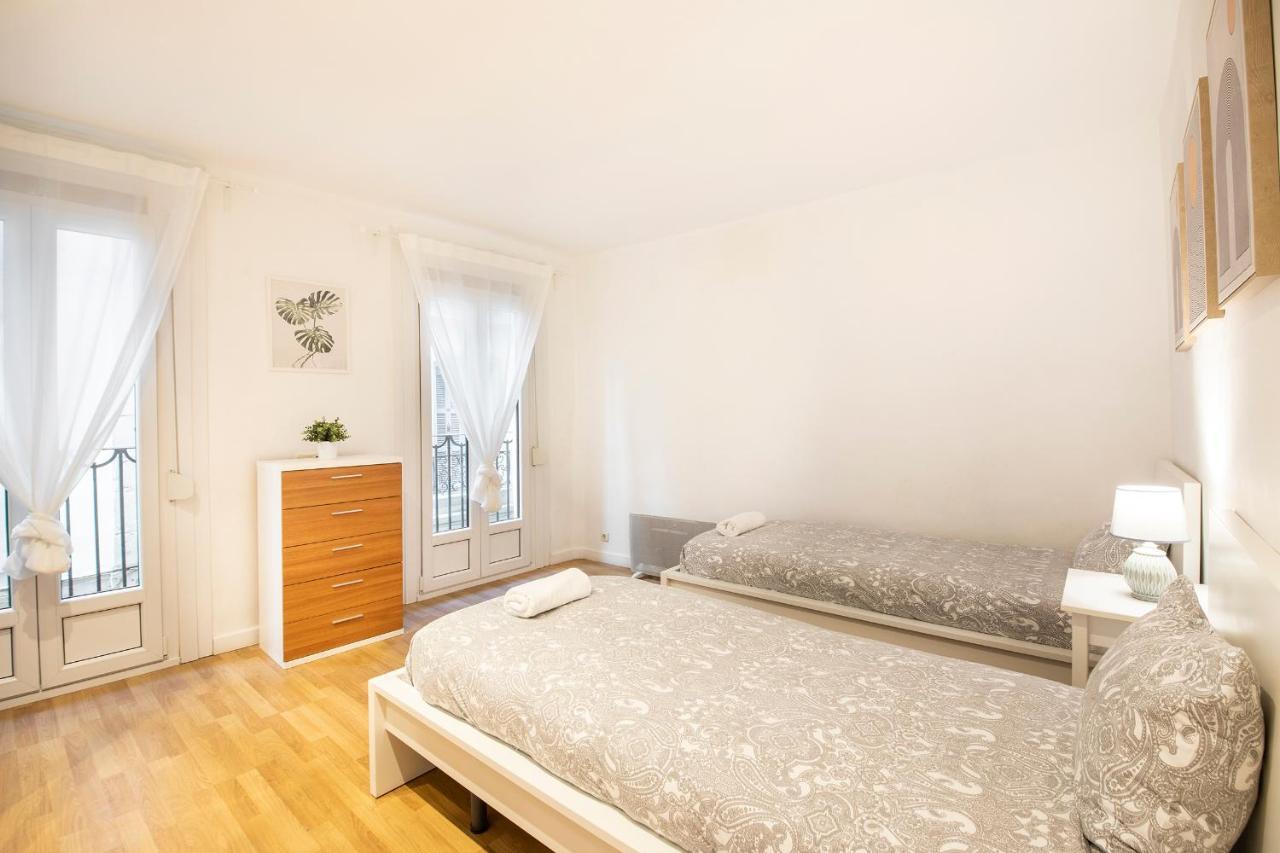סן סבסטיאן Spacious Central Old Town Apartment מראה חיצוני תמונה